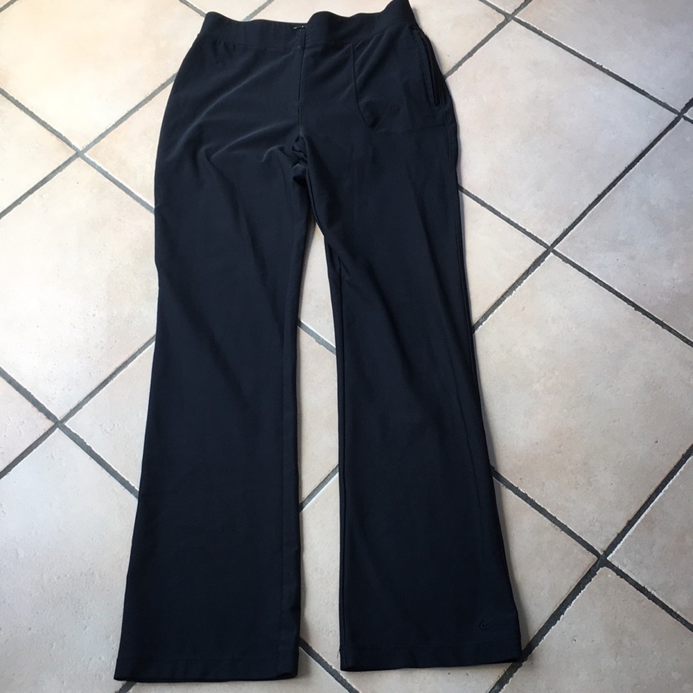 Like-new Nike dri-fit pants